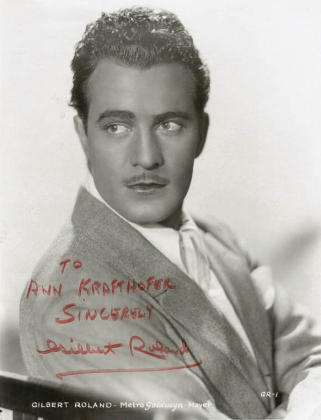 40 Portrait Photos of a Young and Handsome Mexican Actor Gilbert Roland ...