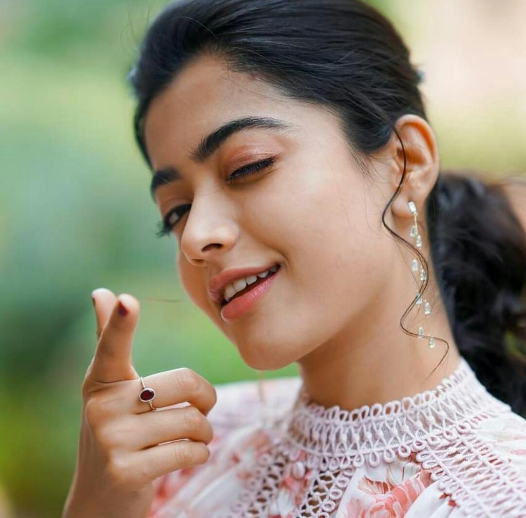 Rashmika Mandanna (Actress) Wiki, Height, Weight, Age, Boyfriend ...