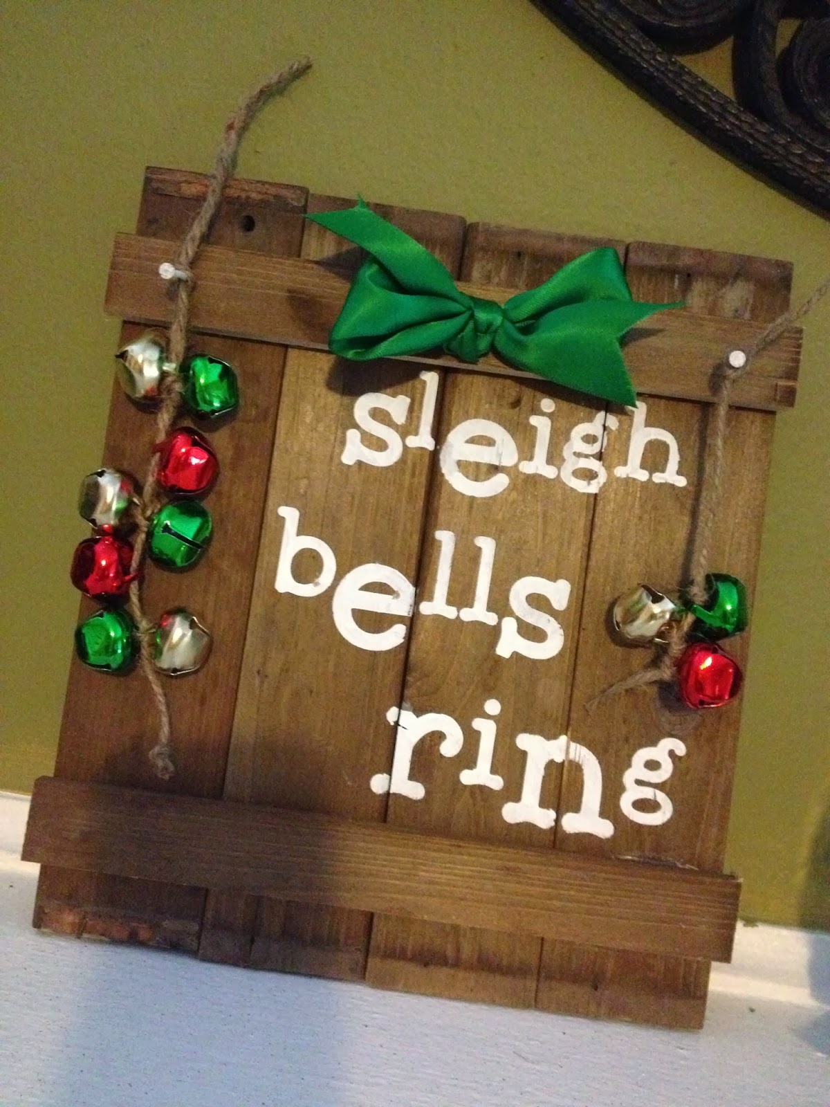 Pinkapotamus Reclaimed Wood Christmas Sign