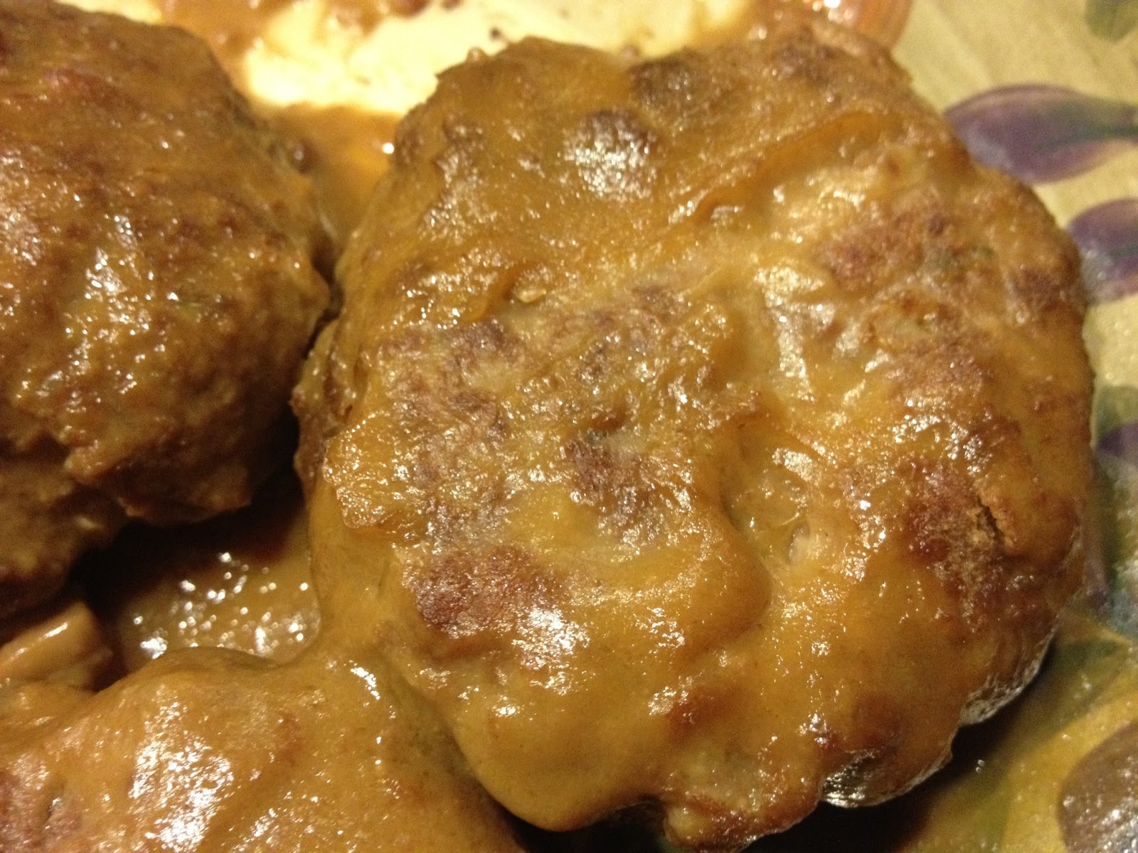 A Pinch Of The Plains Crock Pot Salisbury Steak
