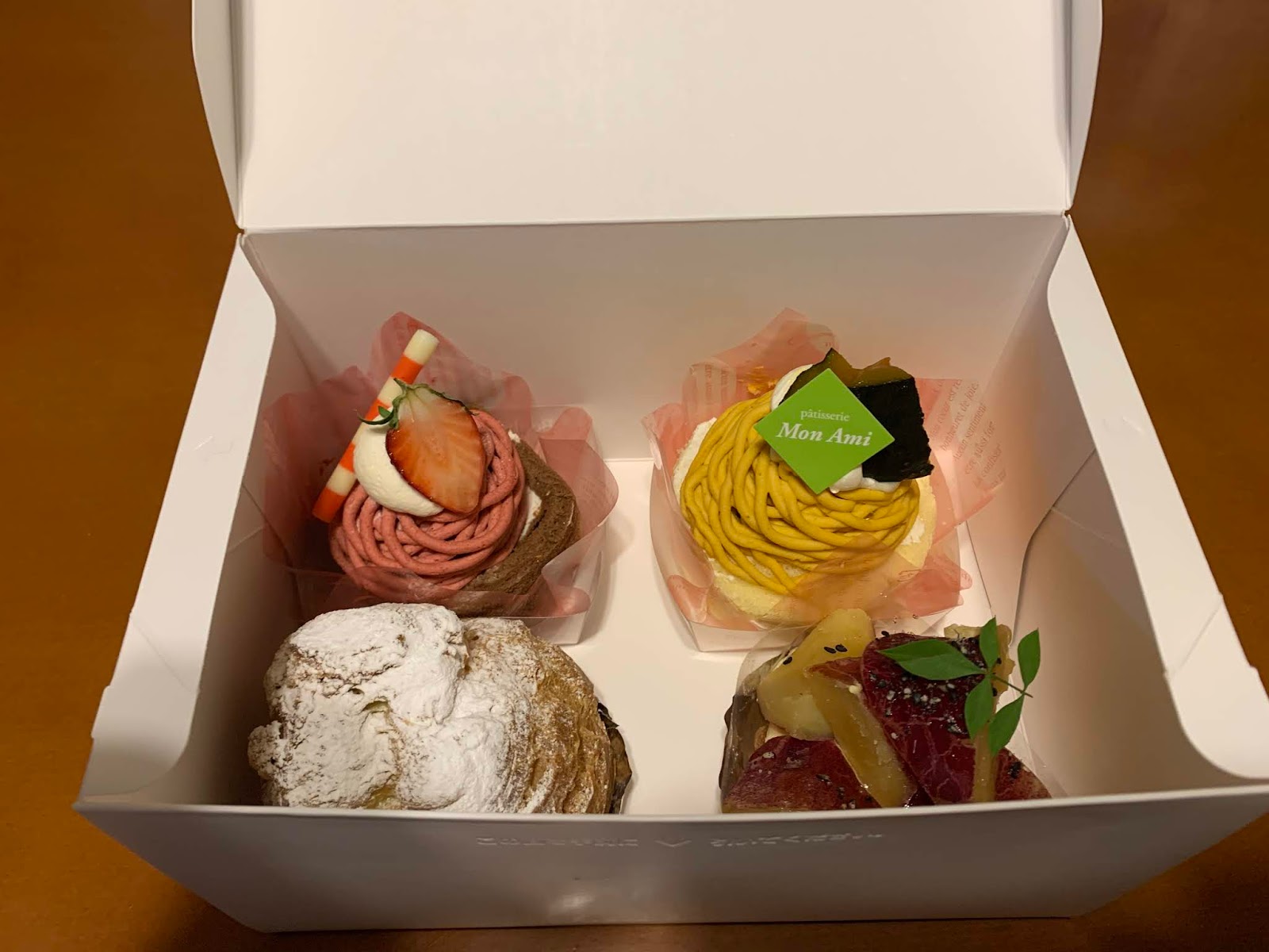 ハロー三郷生活 三郷市早稲田 パティスリーもなみ でケーキ