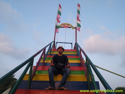 Jembatan cinta tarumajaya bekasi