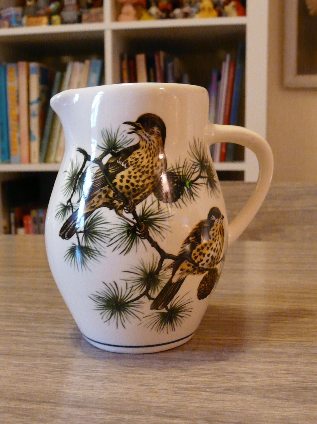 WHITE HORSE NICE JUGS!!!