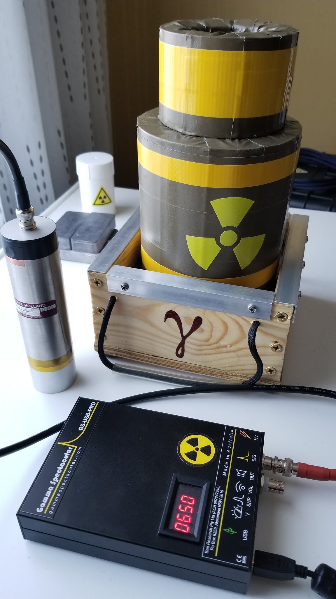 AE1S Science and Engineering Blog Scintillation Gamma Spectroscopy Setup