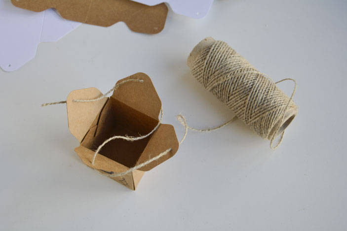 cerramos con un cordón