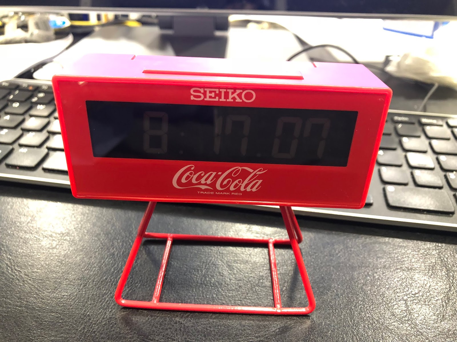 My Eastern Watch Collection: Seiko Coca-Cola Desk Clock QHL901R - A Cute  Novelty Timepiece, A Review