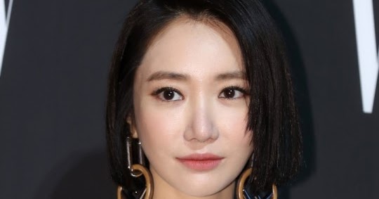 Go Jun Hee continues to suffer from rumors linking her to Seungri and