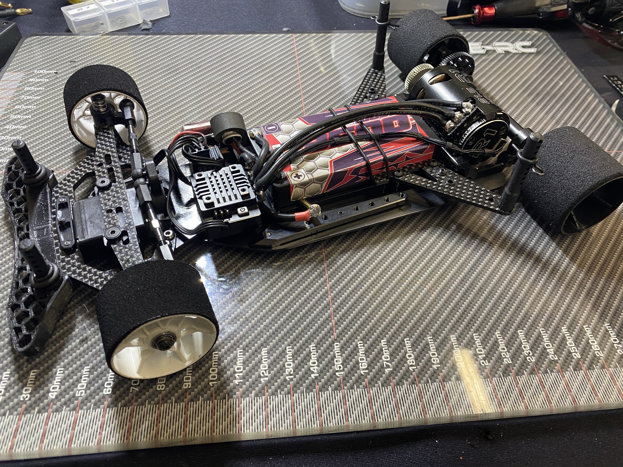 通常在庫品 1/12 レーシング Reference YT12-A フルキット 送料無料