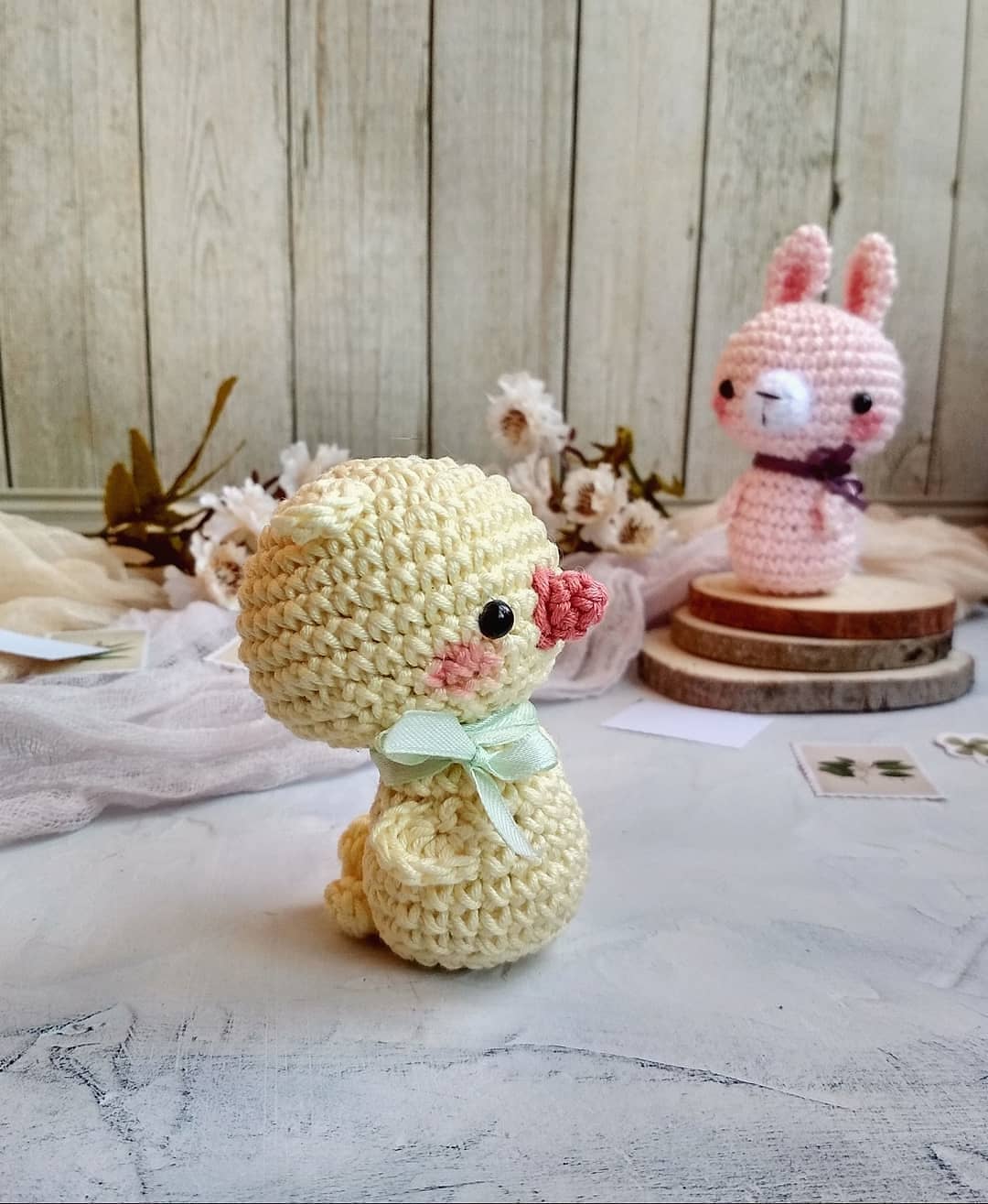 Crochet chick and bunny amigurumi