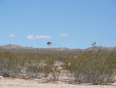 China Lake UFO 3 Supuestas fotos de OVNIs sobre China Lake analizadas