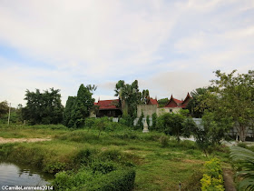 Wat Bophud grounds