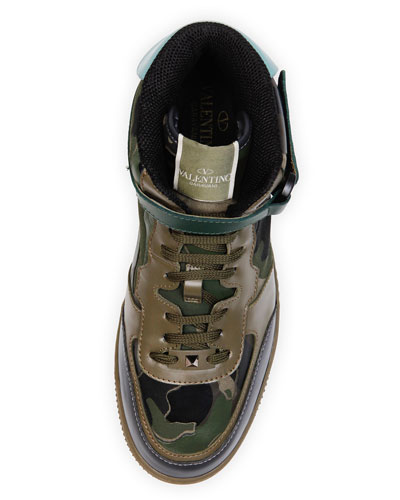 Camo: Valentino Rockstud Camo High 