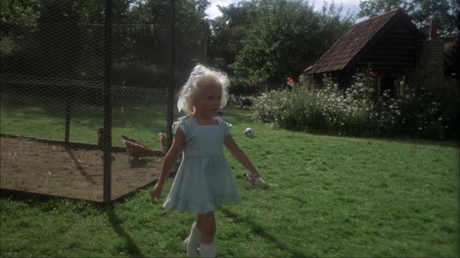 ESTRANHOS PODERES (LEGENDADO/720P) – 1980 FormatFactory8