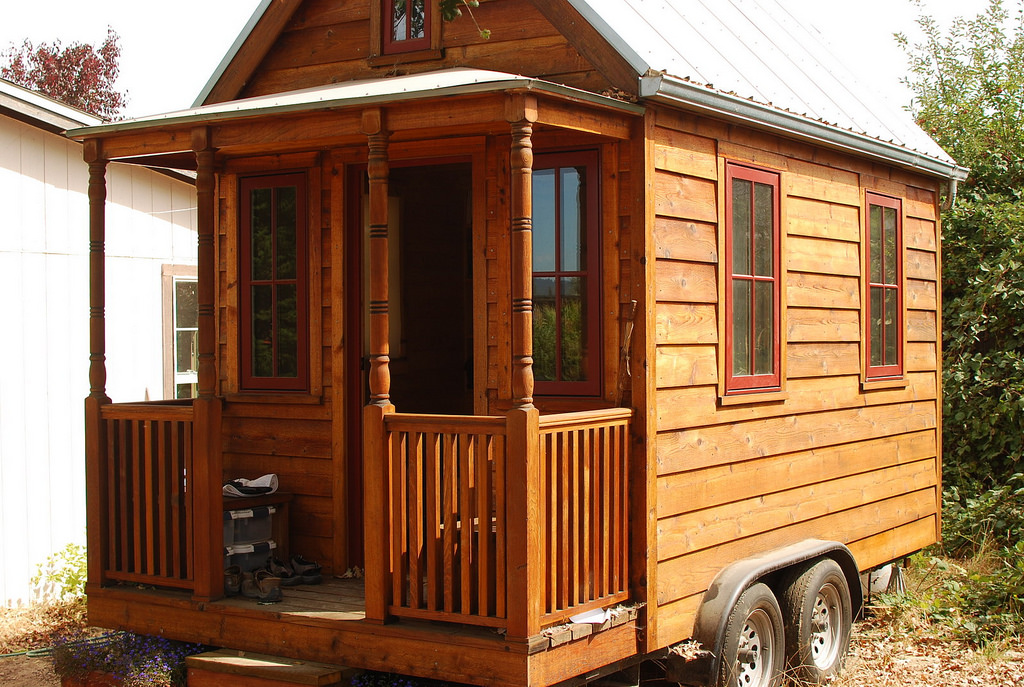 Best Practices For Towing A Tiny House