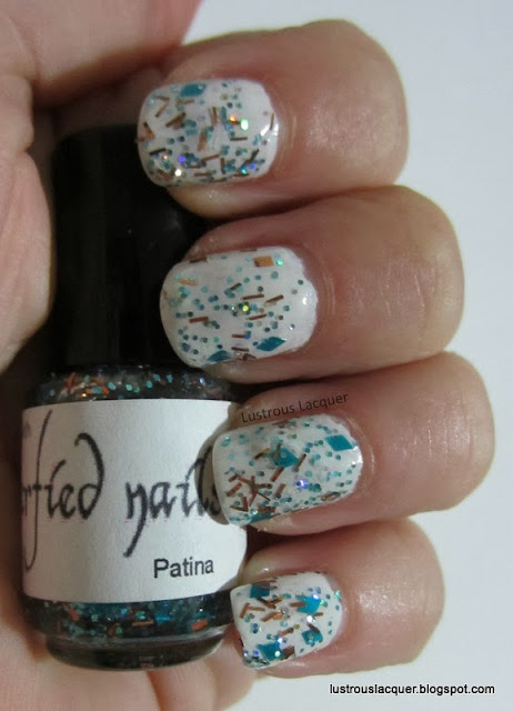 Glitterfied Nails Patina