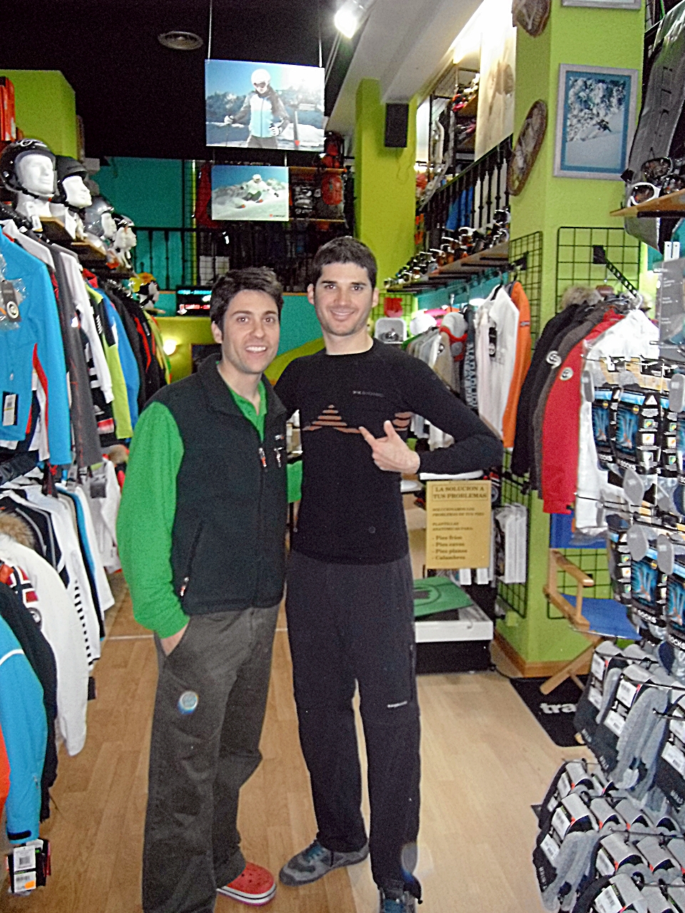 DEPORTES SKIMAN ENTREGA EL REGALO XBIONIC Cruzados BTT Zaragoza