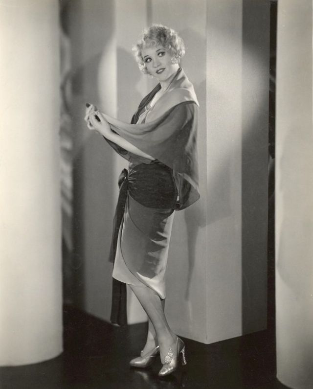 Sweet Girl of Hollywood’s Silent Era: 40 Fabulous Photos of Betty ...