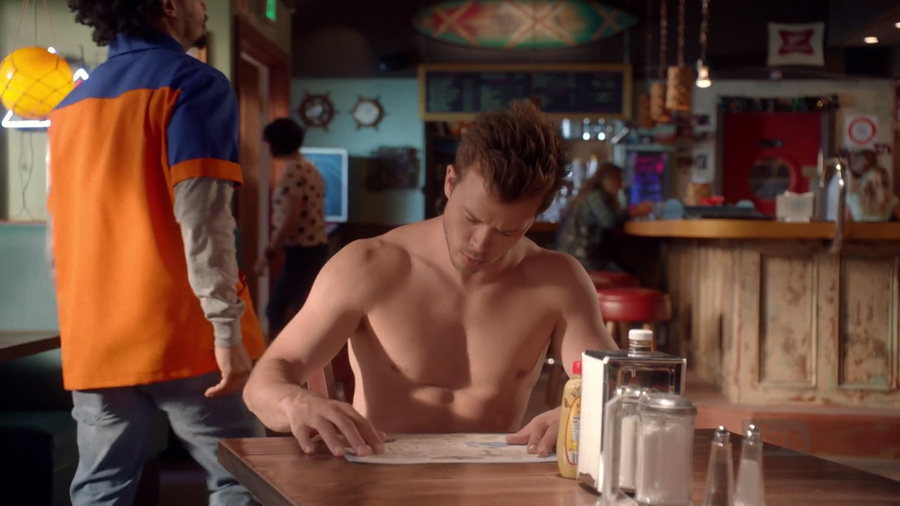 Jimmy Tatro, Nat Faxon & Sal Vance on The Guest Book (2018) ~ DC's Men