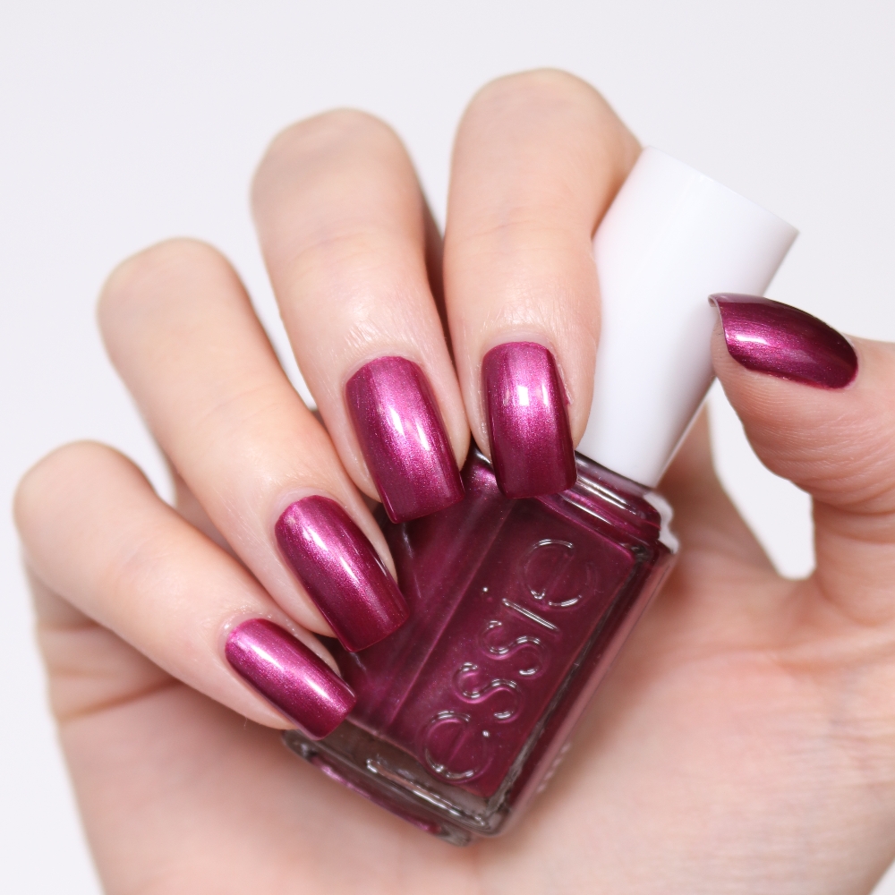 Blog: Beauty Essie Without Reservations MacKarrie Style