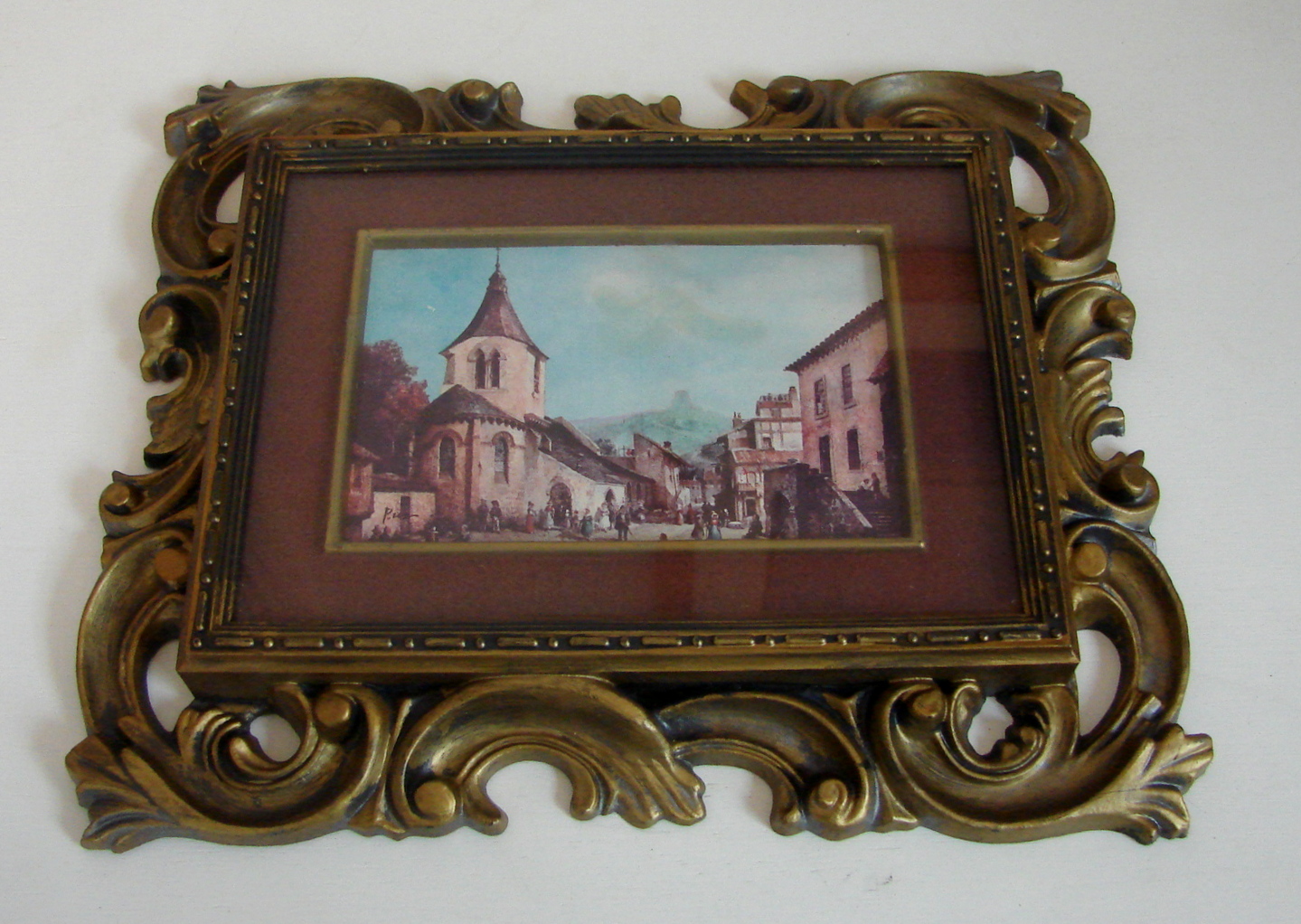 Custom Comforts: Framed Wallpaper