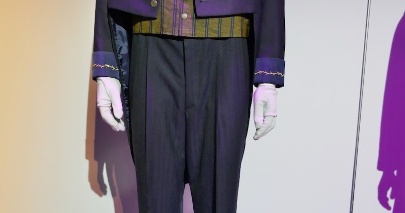 Hollywood Movie Costumes and Props: Terence Stamp's Ramsley costume ...