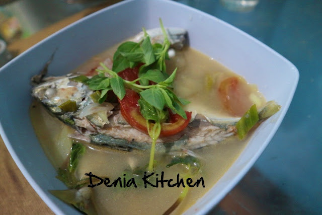Sup Ikan Kembung Belimbing Wuluh Dengan Bumbu Iris Denia