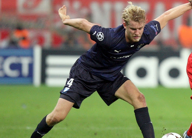 Προτιμά Άγιαξ ο Ελάντερ (;)