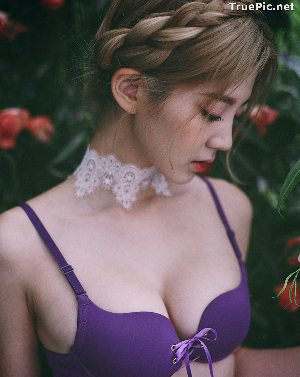 Image Lee Chae Eun - Korean Fashion Model - Purple Lingerie Set - TruePic.net - Picture-4