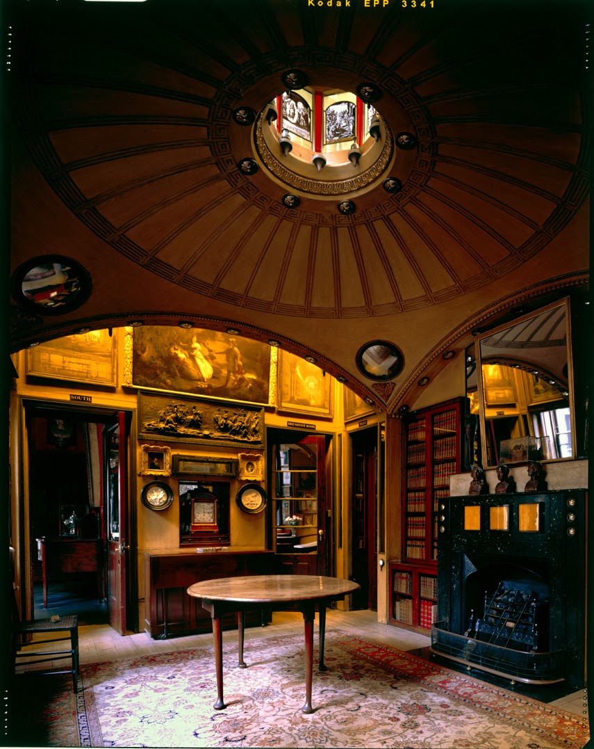 loveisspeed.......: Sir John Soane's Museum was formerly the home of ...
