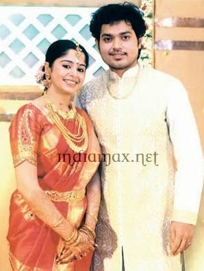 Shakthi Vasudevan Marriage Photos Actor Smrithi Wedding Album Shri t e vasudevan buddha dhyanam. shakthi vasudevan marriage photos actor