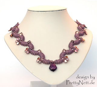 Necklace "Wave"lilac - deisgn by PrettyNett.de