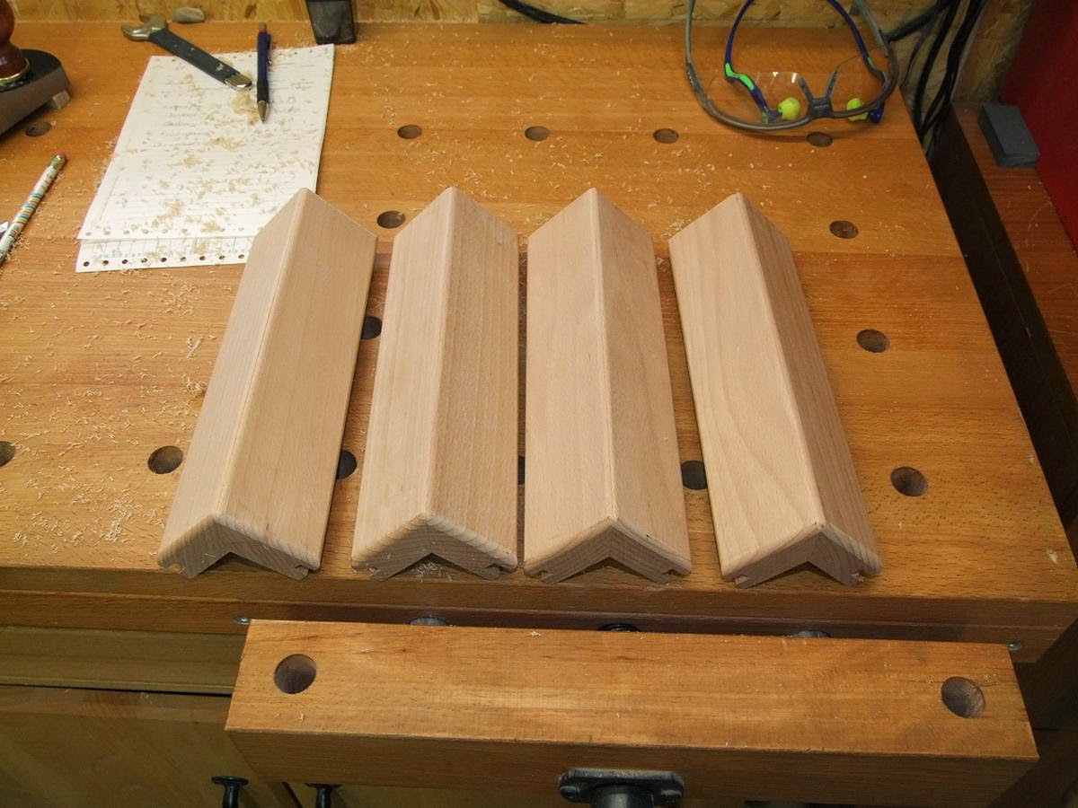 Michas Holzblog: Projektvorstellung - Hängeschrank für das Badezimmer