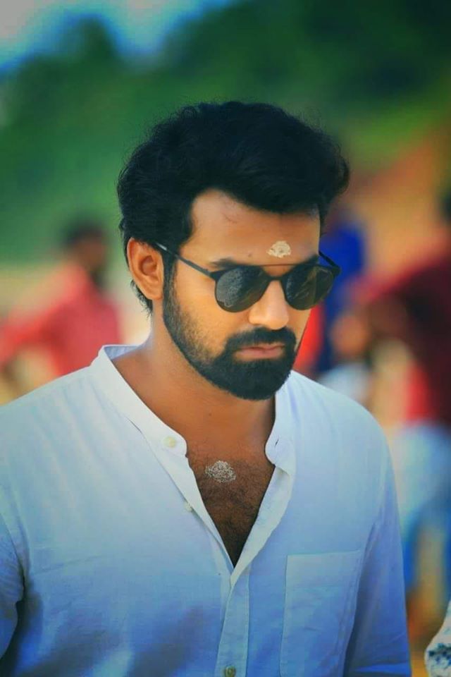 Pranav Mohanlal  Indian Actor Profile Pictures Movies Events   nowrunning