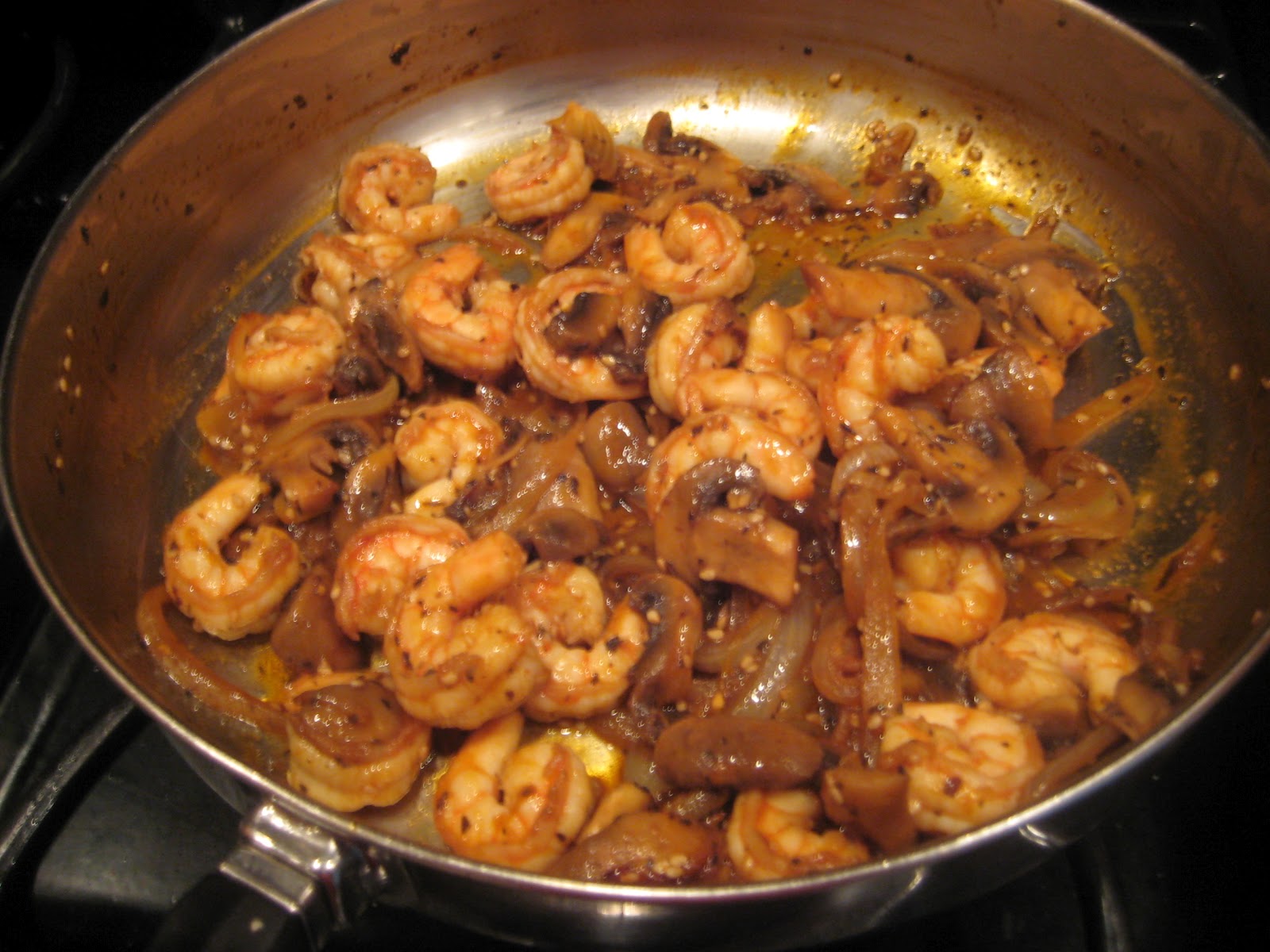 what do college kids eat?: sauteed shrimp with mushrooms.