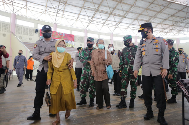 vaksinasi lansia magetan vaksinasi lansia magetan