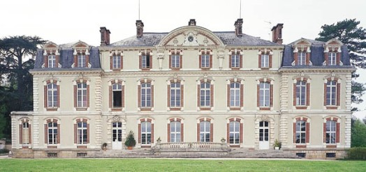 Les Châteaux Royaux , Seigneuriaux et les villes Royales, Historique en
