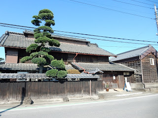 尾高惇忠の生家