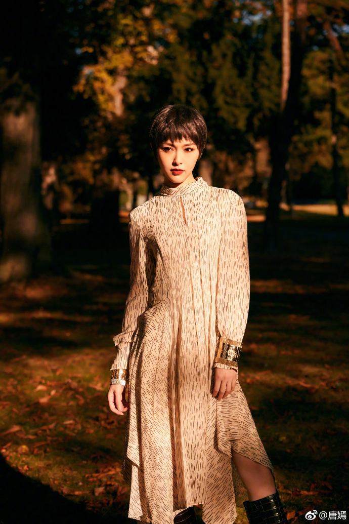 Tang Yan Like A Living Doll In Her Chic New Hairstyle Dramapanda