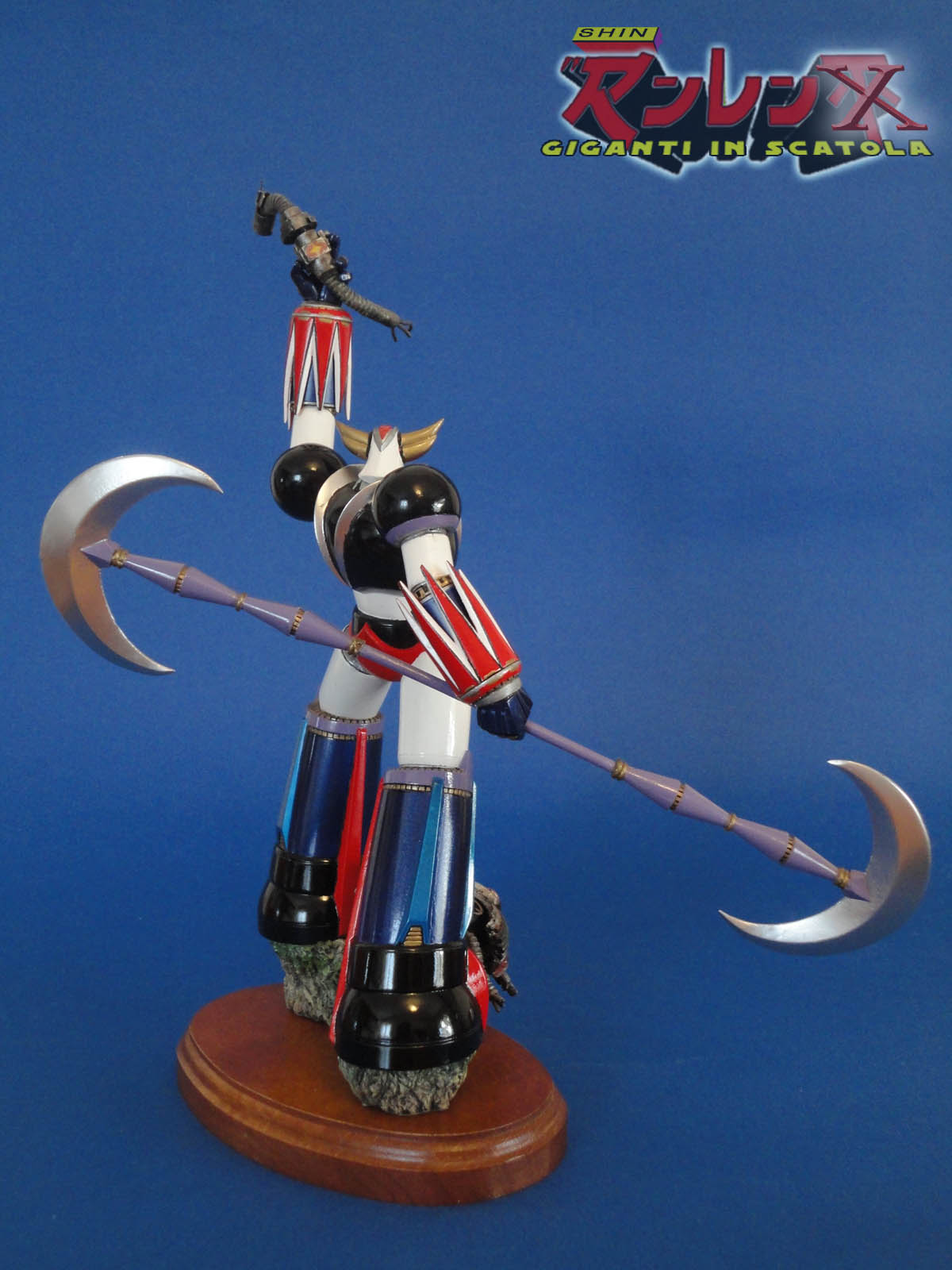 RoboX: Modelling #3: GRENDIZER (Goldrake) model kit resina (1)