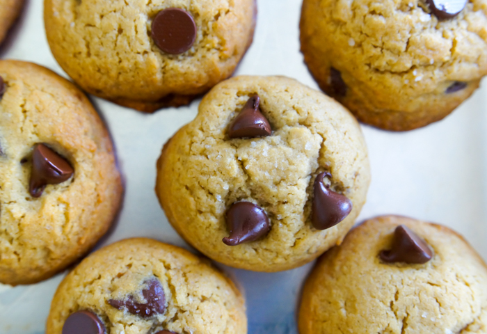chickpea flour chocolate chip cookies, gluten-free!