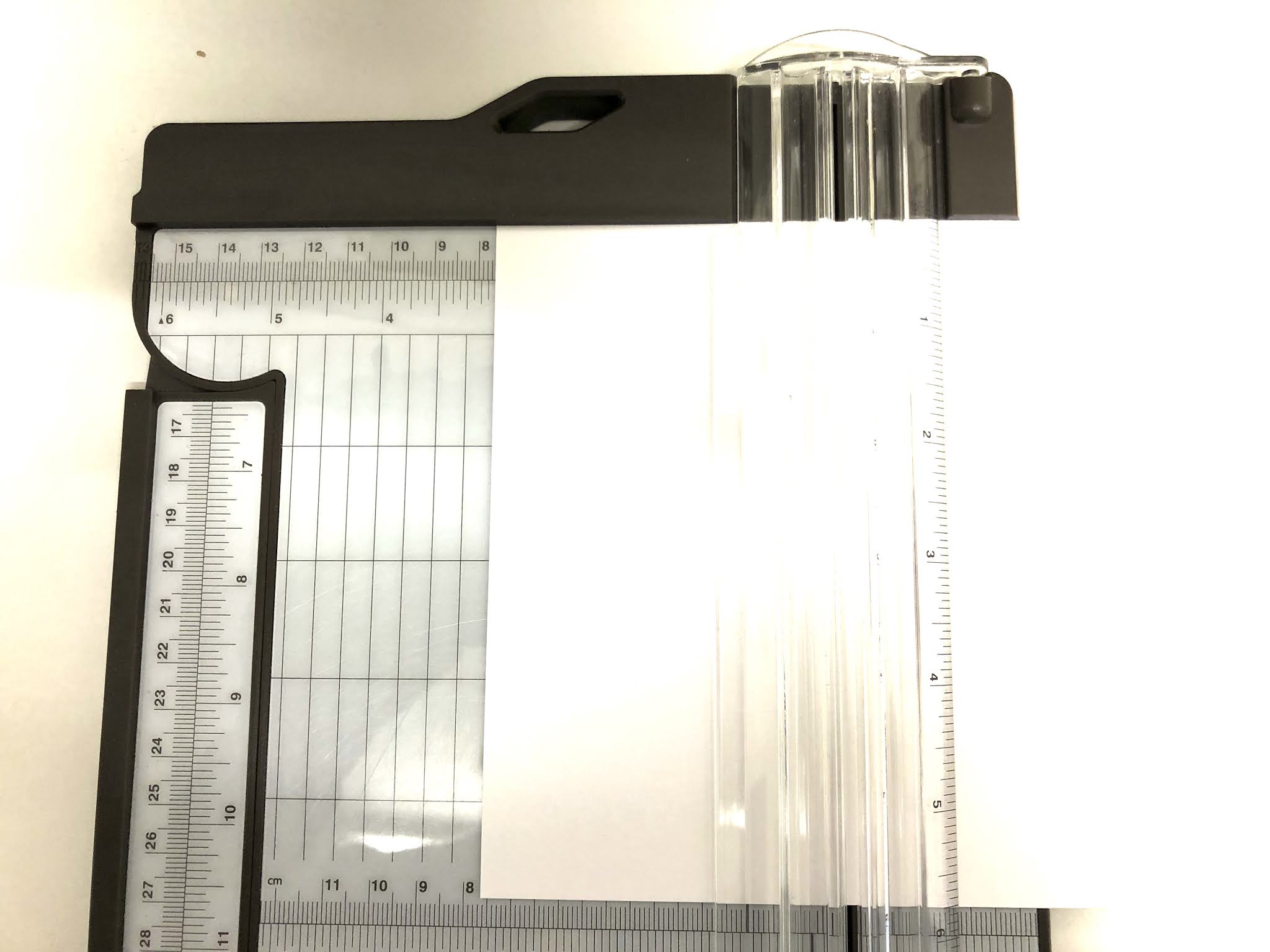 Paper Daisy Crafting 16 Card Making for Beginners Cutting