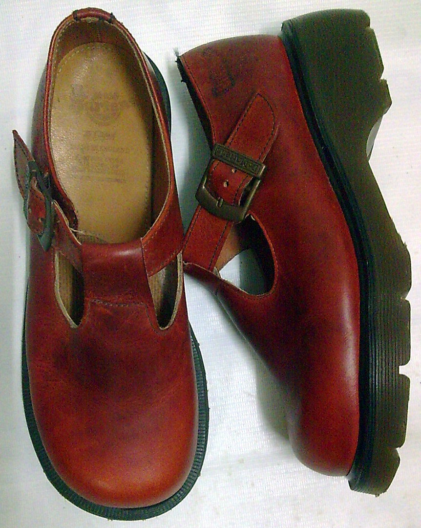 DR MARTENS MARY JANE SIZE 6 UK (SOLD) ~ different class bundle