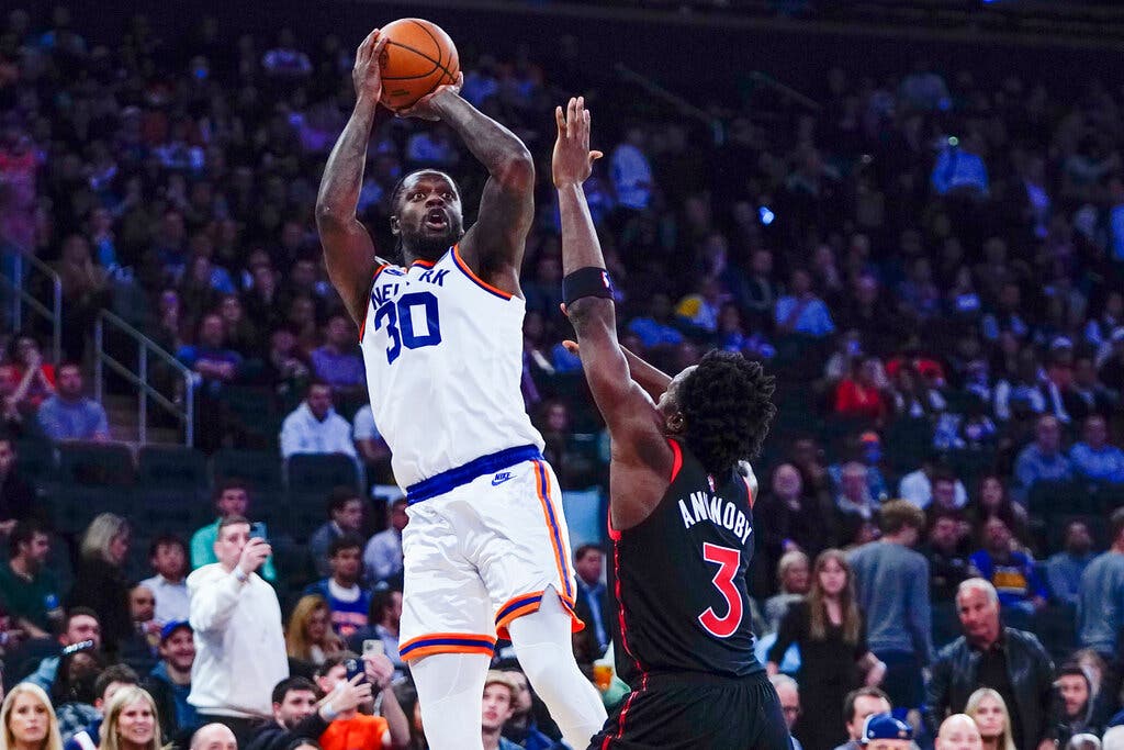 For Knicks, Success (and Failure) Arrives 3 Points At a Time.