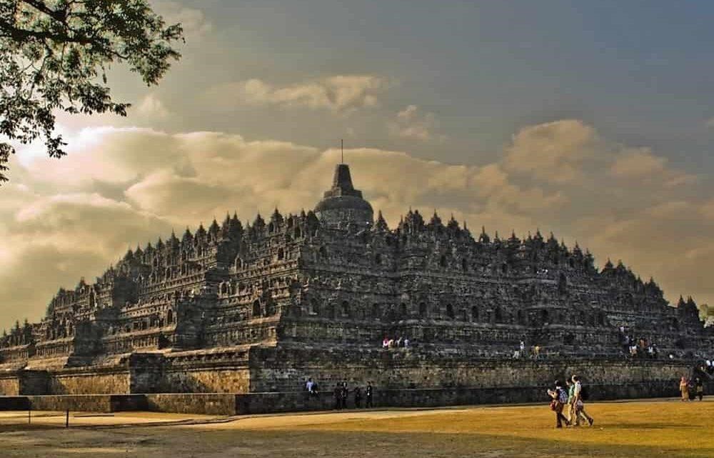 Borobudur, Kemegahan Mahakarya Terbesar dalam Sejarah Manusia