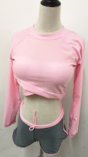 メンズとお揃い♪へそ出し長袖Ｔシャツ＆ショートパンツ水着