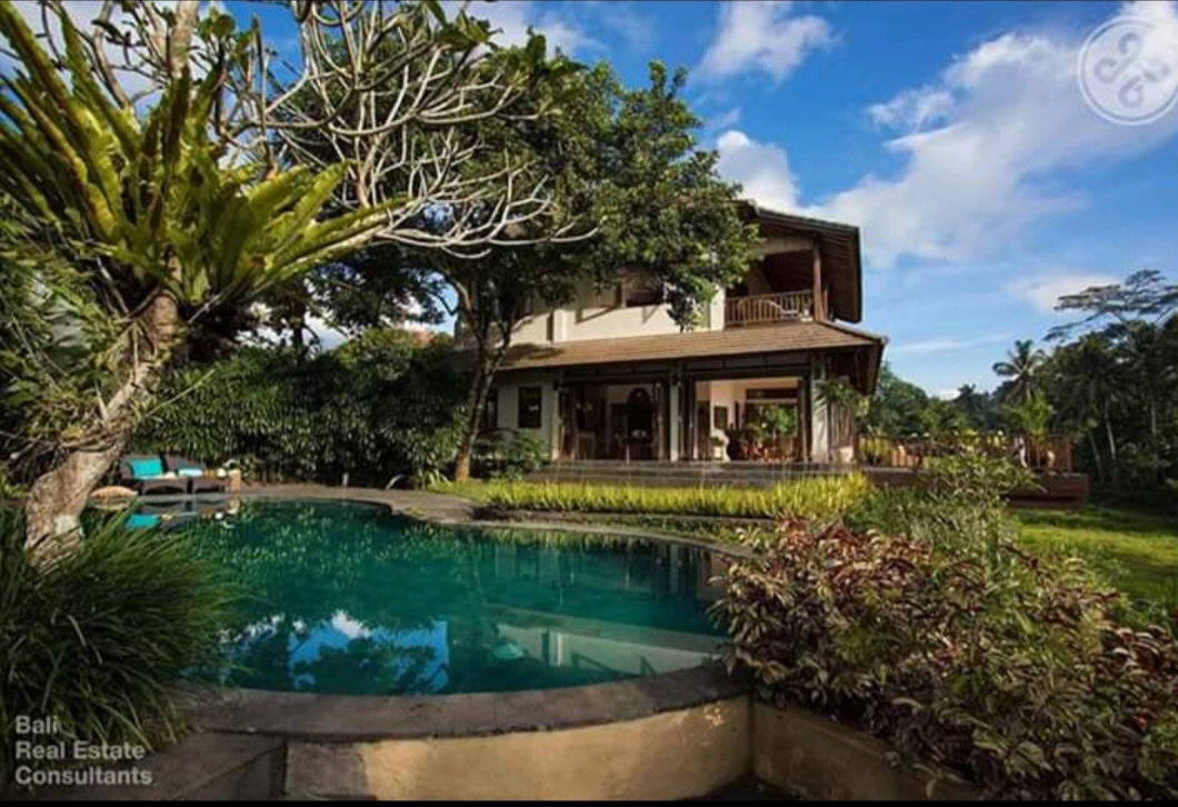 Villa sale 4BR Ubud Ricefield View - Bali Properti