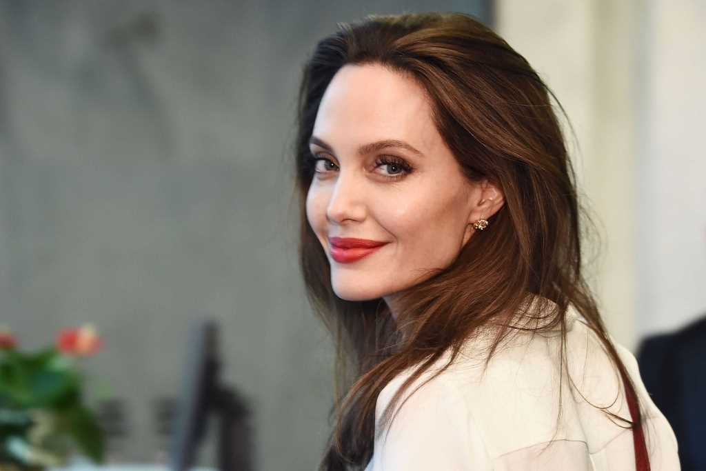 Angelina Jolie