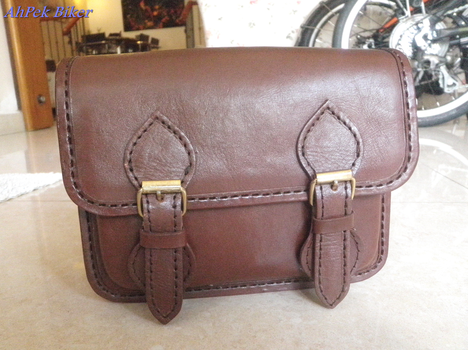 AhPek Biker - Old Dog Rides Again: Brompton Accessories #5 - Leather Pouch