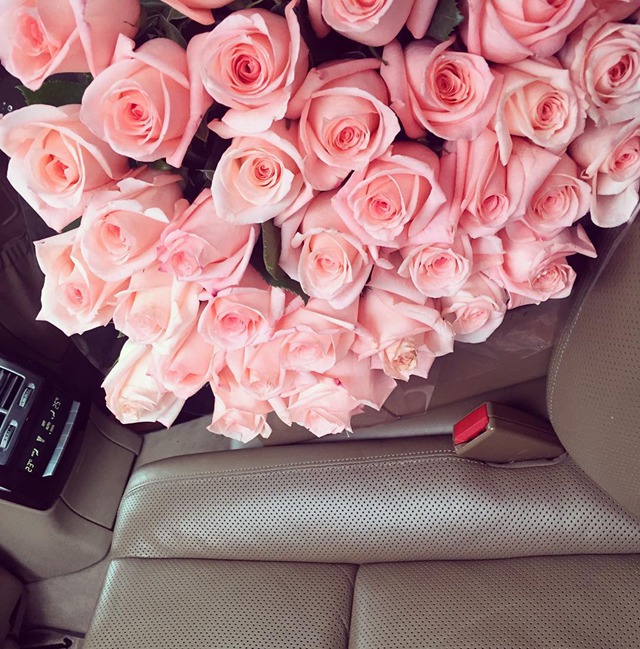 Красивые картинки в машине с цветами