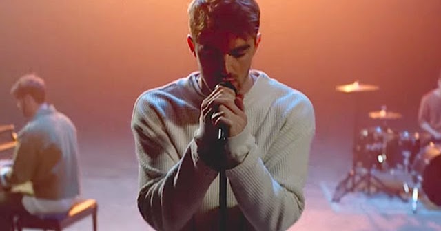 Sick Boy Lyrics - The Chainsmokers ~ Info berkenaan dengan lagu, resepi